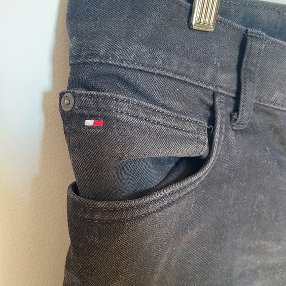 Tommy Hilfiger Denim size 34/30 black jeans - Picture 3 of 6